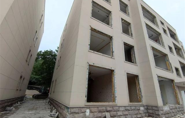 房屋被认定违建