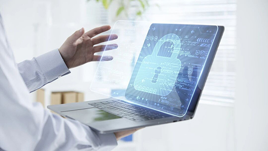 《中华人民共和国网络安全法》施行